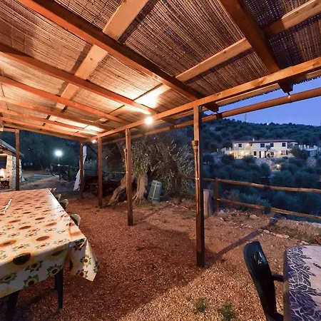 Agriturismo Le Rocche Imperia