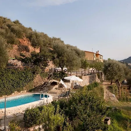 Agriturismo Le Rocche Villa Imperia
