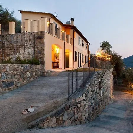 Villa Agriturismo Le Rocche *